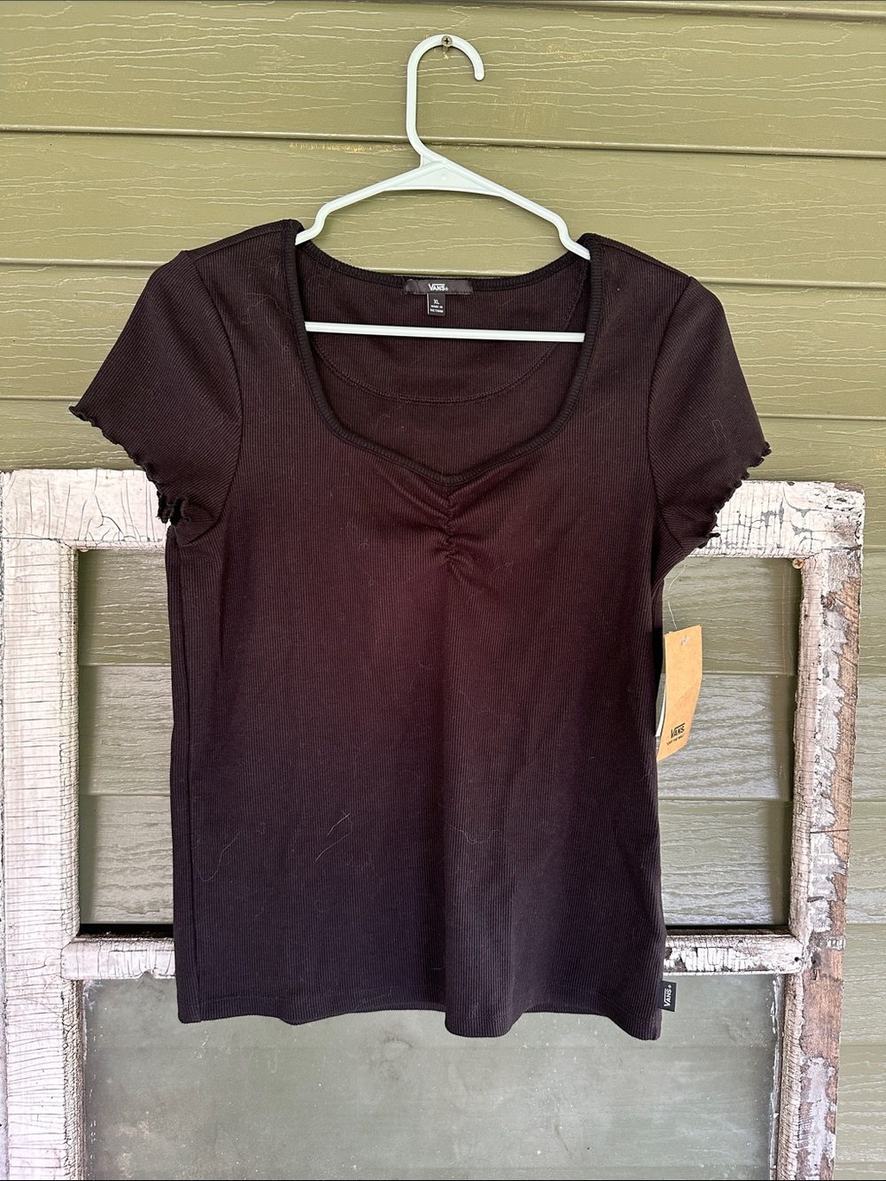 Vans Women's Black Short Sleeve Scoop Ruched Top